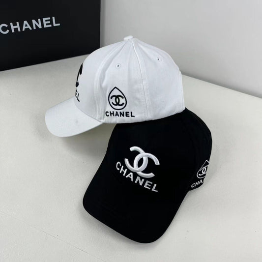 Classic luxury hat 07s